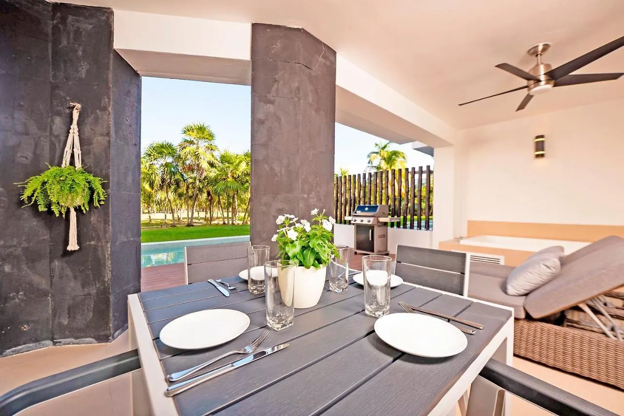 Apartment Mareazul Luxury Beach Front Complex Secret Paradise Playa del Carmen